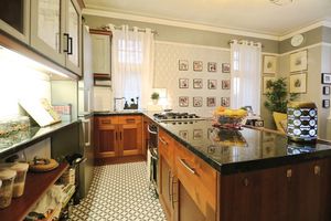 Photo 22- click for photo gallery